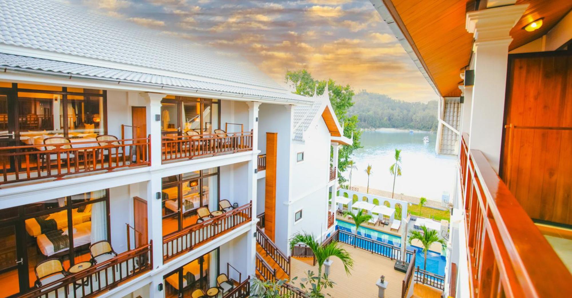 Relaxful Hotel泊岸酒店 Luang Prabang Exteriör bild