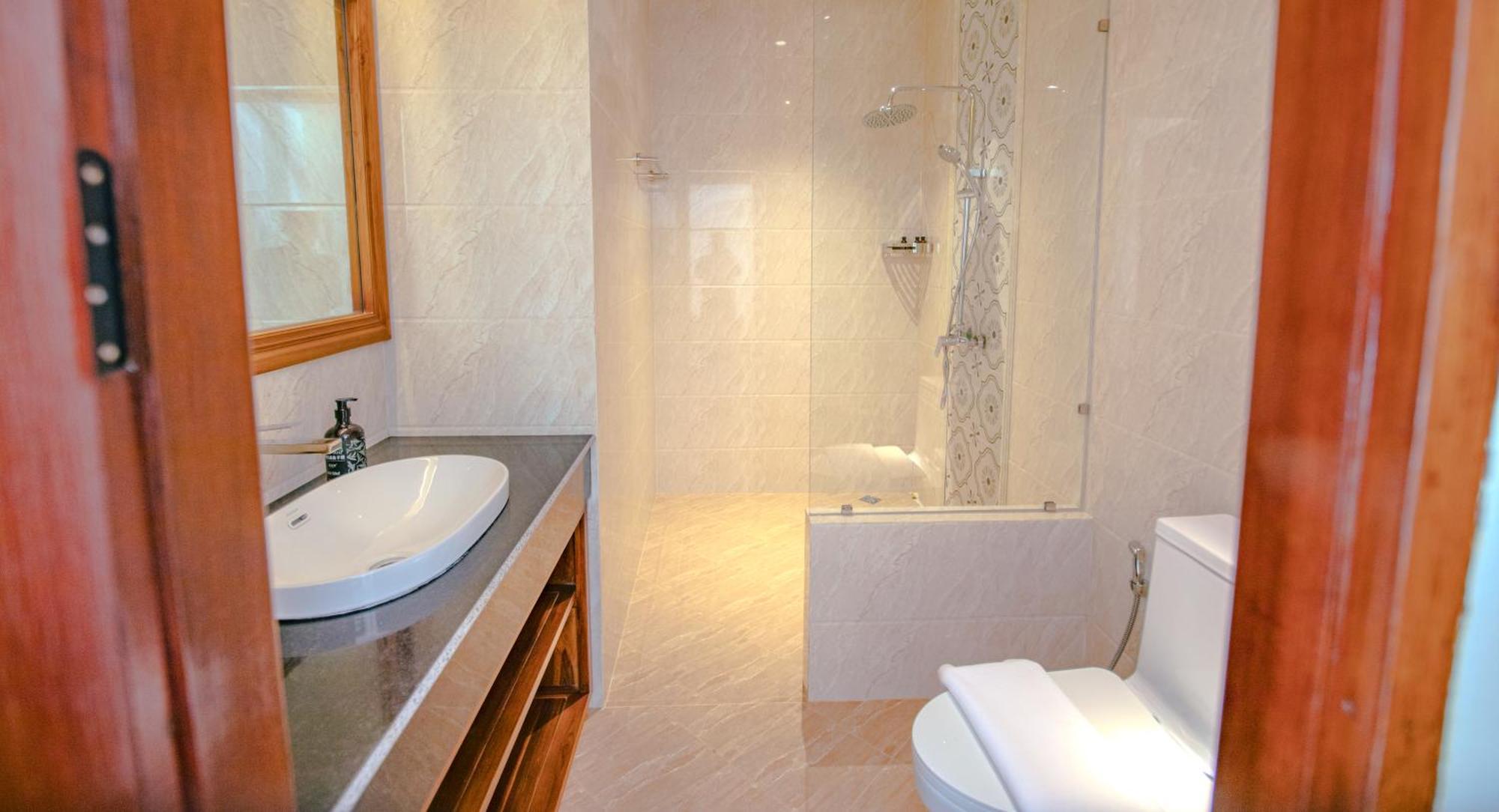 Relaxful Hotel泊岸酒店 Luang Prabang Exteriör bild