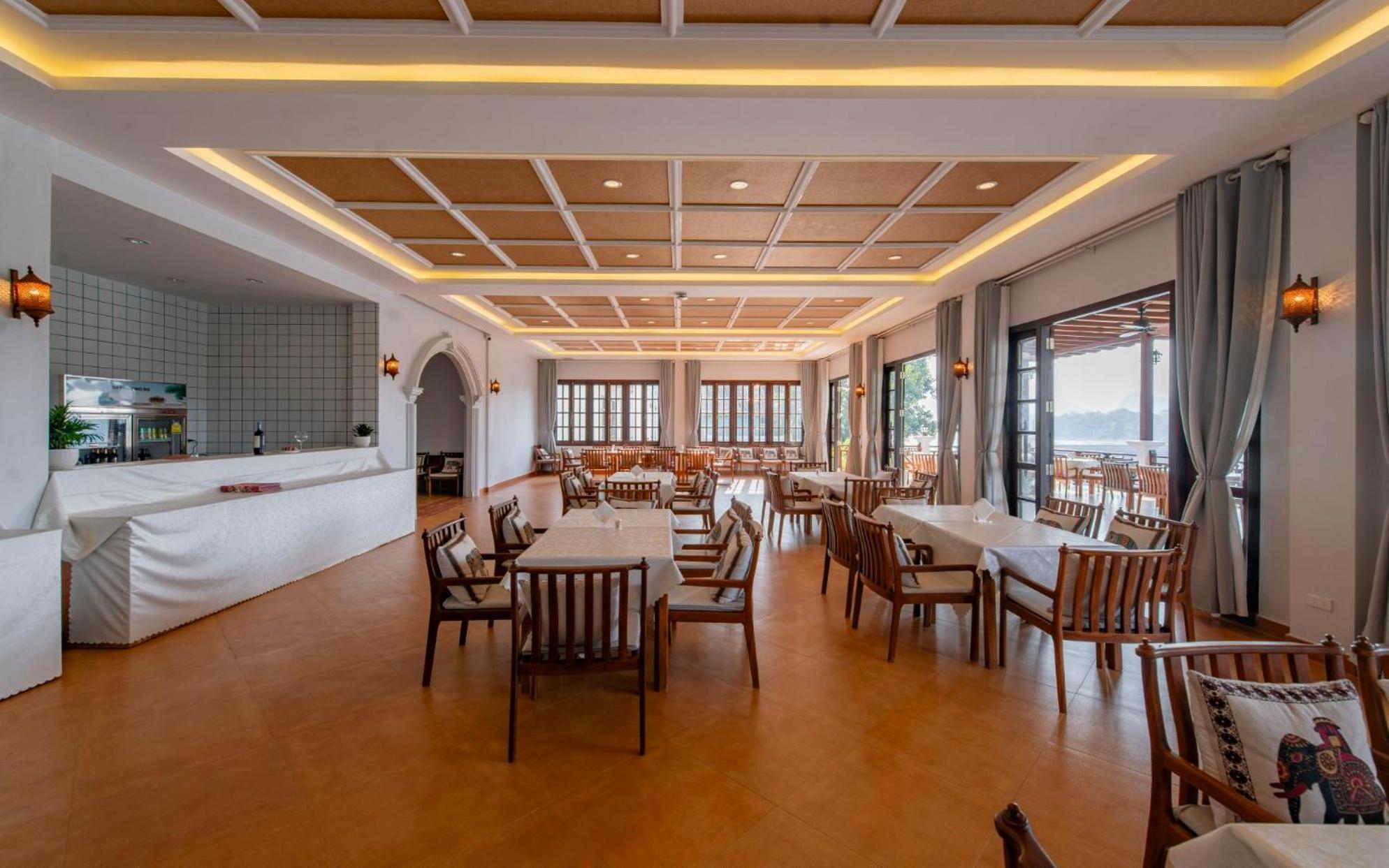 Relaxful Hotel泊岸酒店 Luang Prabang Exteriör bild
